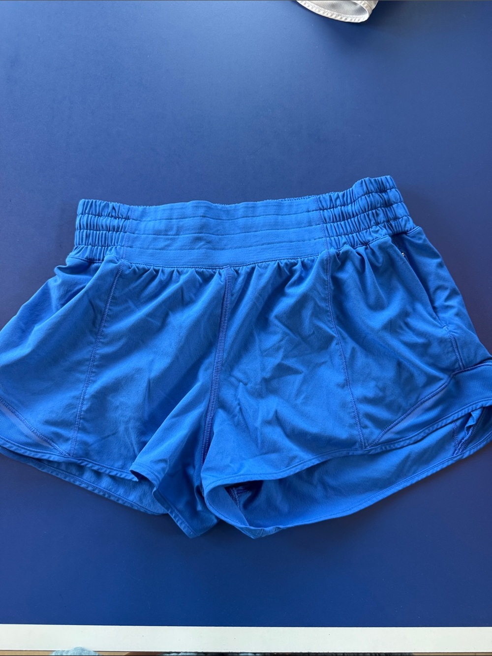 Women’s Active Drawstring Waist Shorts — Blue Lululemon size 6
